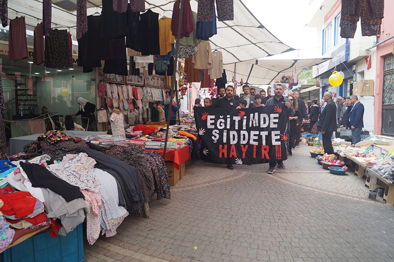 Kavaklıdere'de "Eğitimde şiddete hayır" eylemi - 48 Haber Ajansı 4